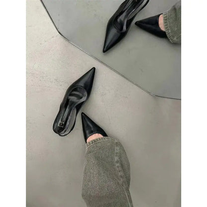Calma Divine Kitten Heels